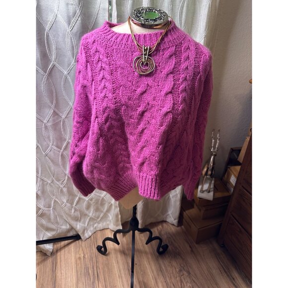 Oversized Chunky  Cable Knit Sweater Cotton Blend Goodnight Macaroon O/S Comfy - Picture 1 of 13